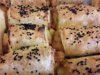 PATATESLİ BEZELYELİ YUFKALI BÖREK 